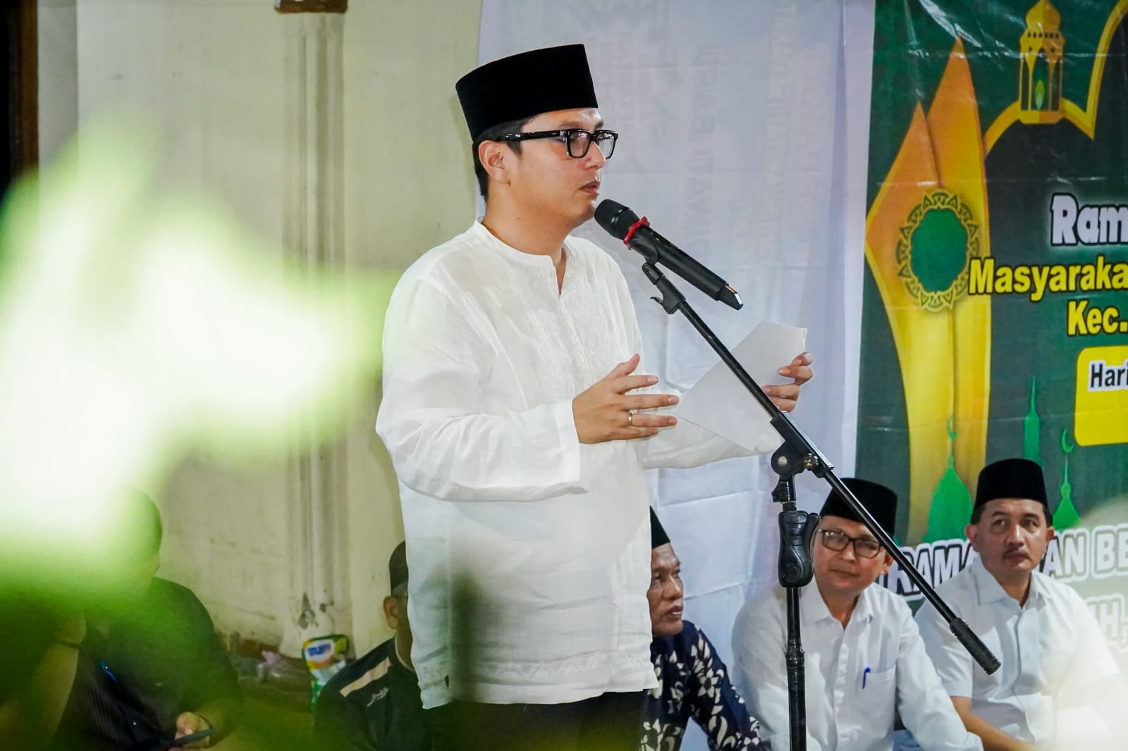 Jelang Ramadhan 1447 H, Wali Kota Medan Punggahan bersama Warga dan Bantu Masjid Ikhwanul Muslimin Medan Amplas